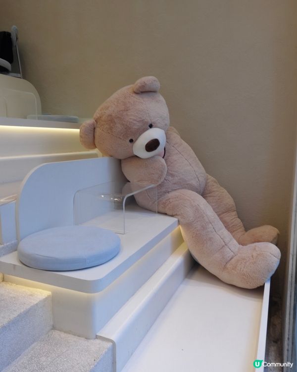 灣仔 粉藍打卡cafe. 歎酸種貝果