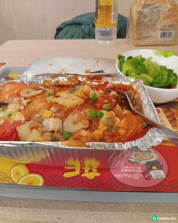 大家樂午市有新嘢：龍蝦汁海鮮焗飯。大大舊炸蝦、八寸長蟹柳。經...