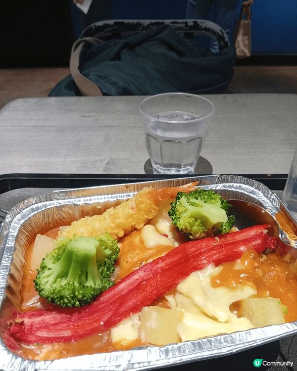 大家樂午市有新嘢：龍蝦汁海鮮焗飯。大大舊炸蝦、八寸長蟹柳。經...