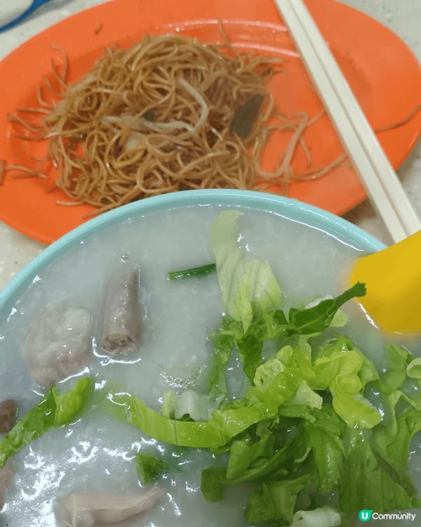 官涌街市大樓7字，午餐價亷物美，羅宋湯更是造得很好；及第粥$...