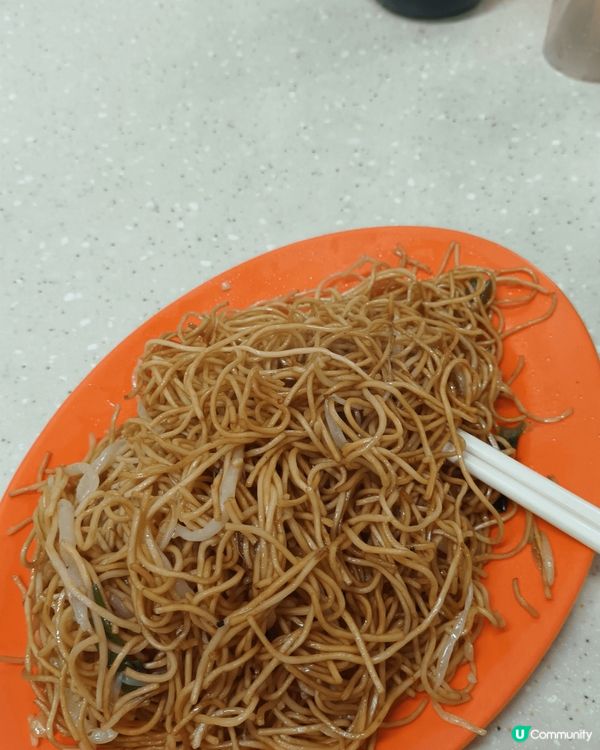 官涌街市大樓7字，午餐價亷物美，羅宋湯更是造得很好；及第粥$...