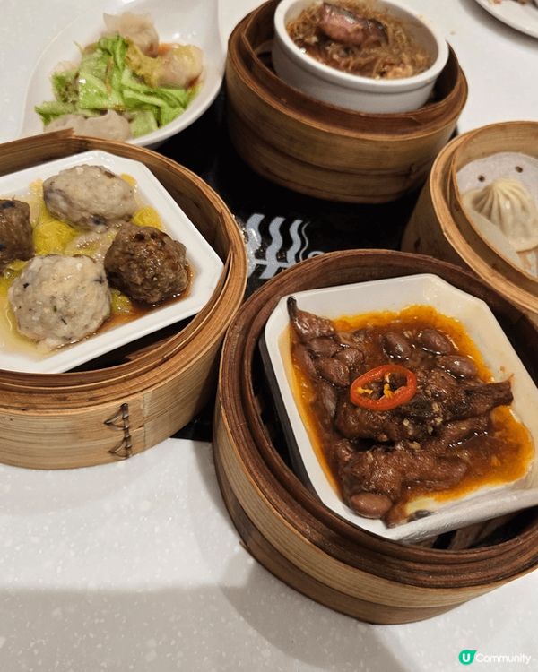 一般大集團給人感覺無什特別，但這個大集團下的下午茶就很合意了...