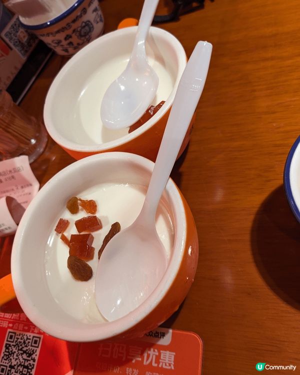 深圳京味張北京烤鴨，鴨唔錯熱辣辣，裝修也很有特色，十分好味，...