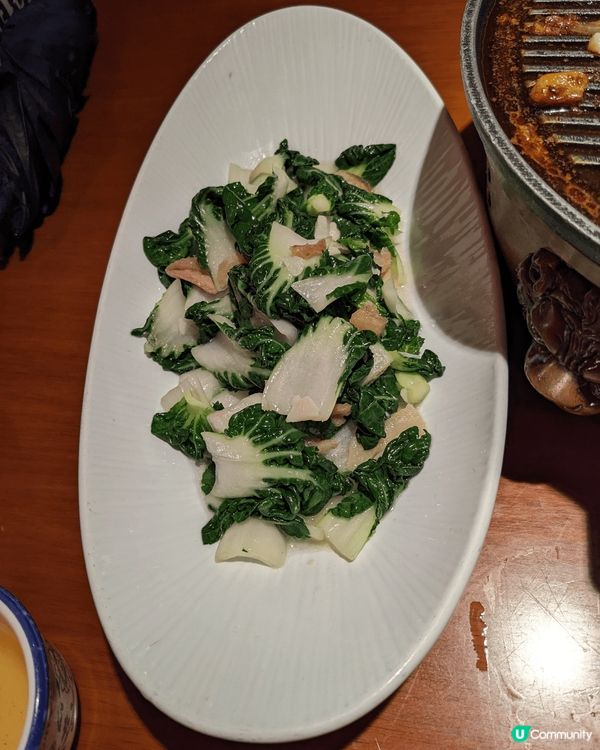 深圳京味張北京烤鴨，鴨唔錯熱辣辣，裝修也很有特色，十分好味，...