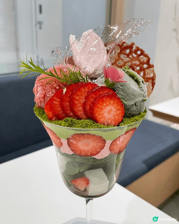 抹茶草莓芭菲又靚又好味，非常適合打卡；蜜柑焙茶卷看似平凡，但...