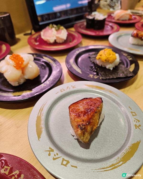 終於食到壽司郎2月限定嘅焦糖鵝肝啦，超超超yummy!!!!...