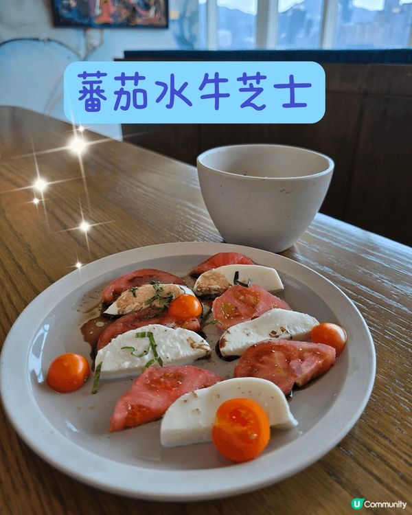 位於尖沙咀香港藝術館1樓平台嘅 Hue Dining，最近推...