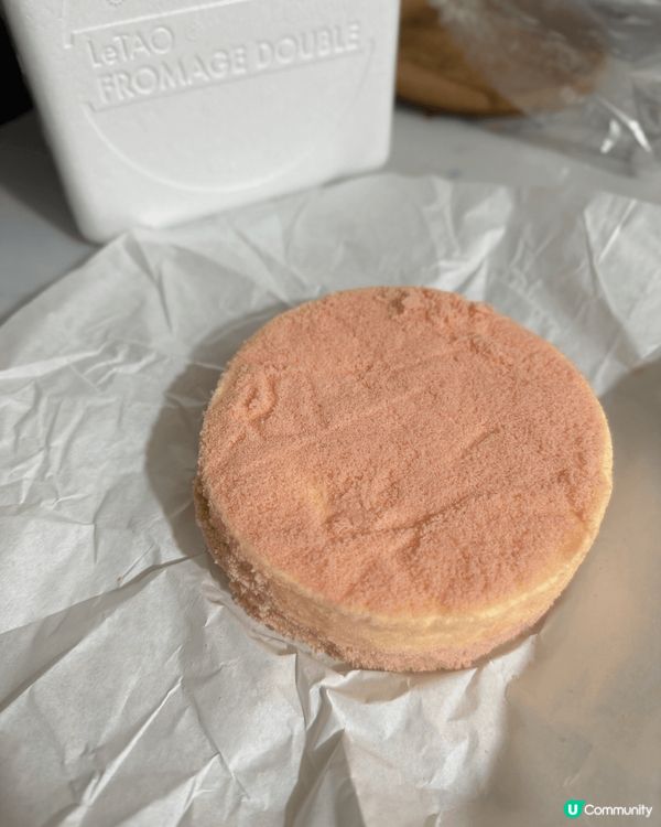 北海道甜點迷不可錯過的小樽洋菓子舖「LeTAO」，以雙層起司...