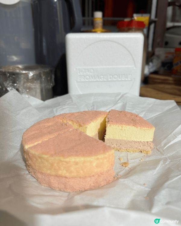 北海道甜點迷不可錯過的小樽洋菓子舖「LeTAO」，以雙層起司...