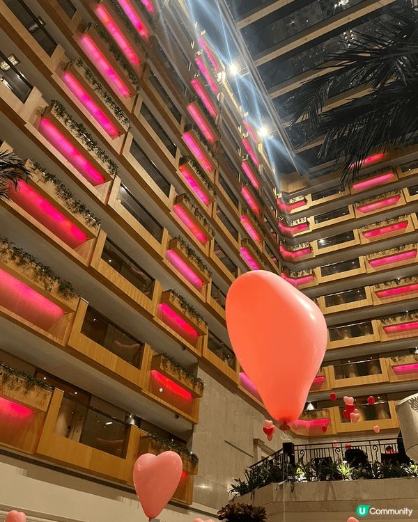 今年情人節去咗帝苑酒店食自助餐，個環境係有啲懷舊式嘅，咁啱坐...