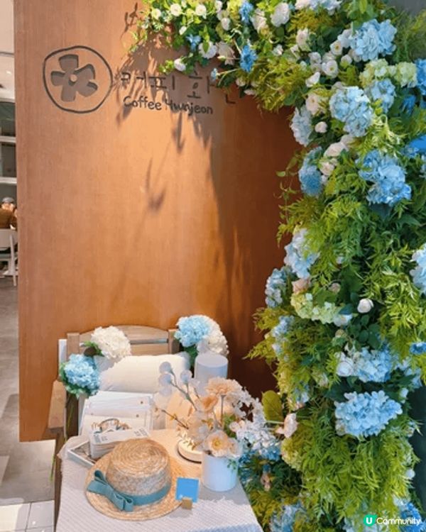 今日再一次嚟到位於圓方嘅Coffee Hwajeon，今次我...