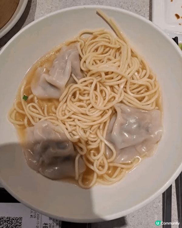 最近我和老友到啟德Airside 的五匠六釜享用晚餐。這間餐...