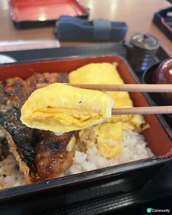 去京都伏見稻荷前 食個鰻魚飯先😋