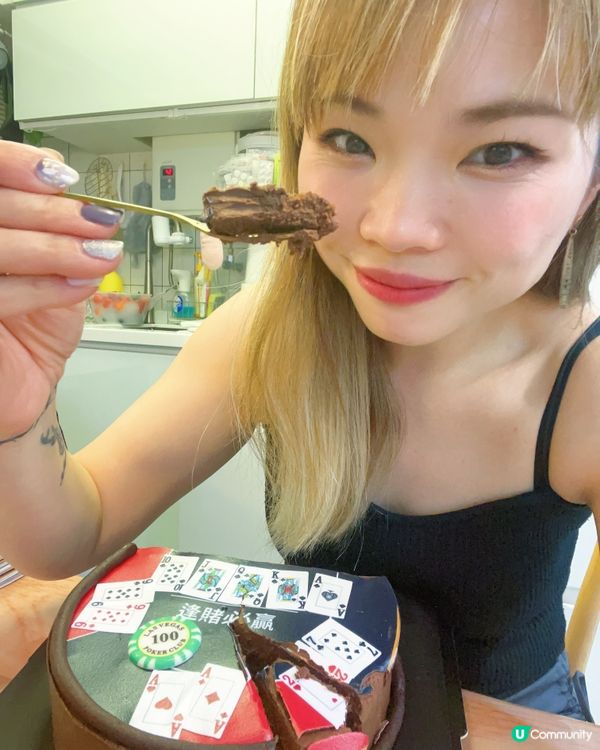 70%濃郁黑朱古力製麵粉量不到5%