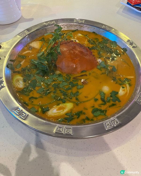 4個女仔食咁多😂