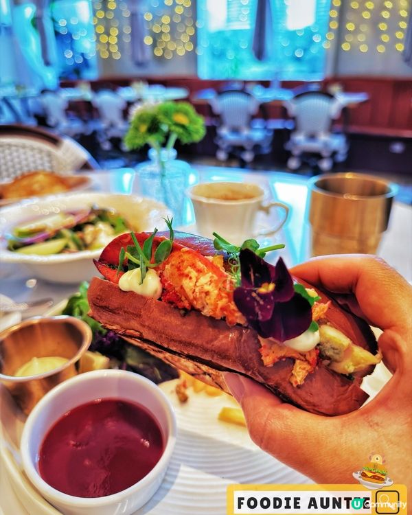 👽 食神大媽《尖沙咀｜有午市套餐供應嘅靚靚西餐廳》