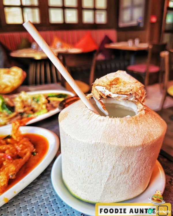 👽 食神大媽《東涌｜一次過食齊泰印菜》