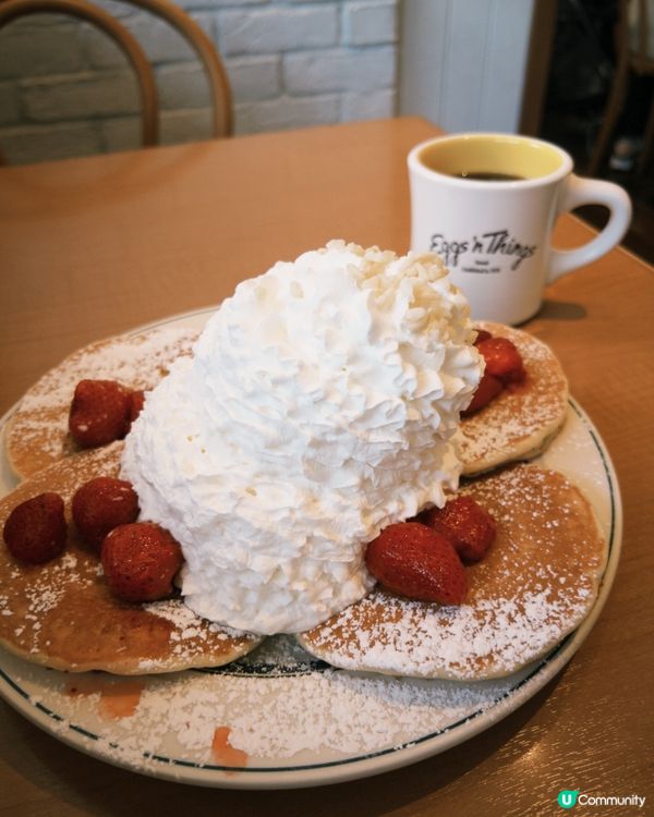 Pancake Cream好似成座山咁高