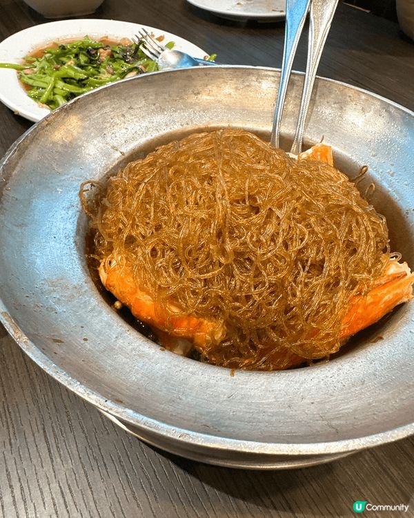 這是泰國建興酒家的咖喱蟹肉、粉絲蝦煲、甜酸炸魚，非常美味！