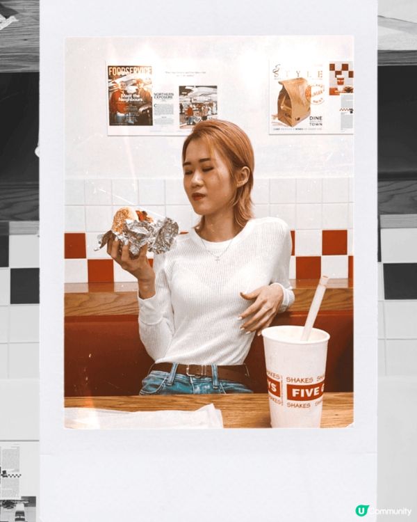 要講到打卡相最靚，當然要去Five Guys度搵個靚位坐喺度...