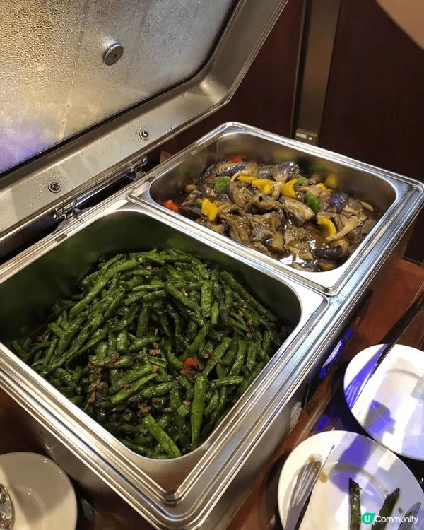 藝員馬德鐘介紹過這間菩提素食餐廳，我又喜歡吃素，所以更加要來...