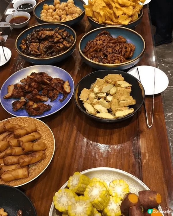 藝員馬德鐘介紹過這間菩提素食餐廳，我又喜歡吃素，所以更加要來...