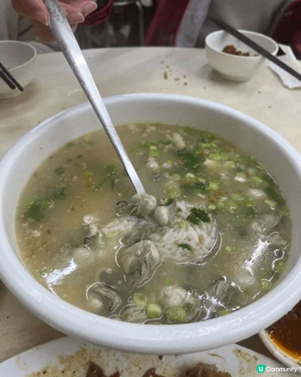 傳統打冷飯店在香港經已買少見少🧐紅伶這間五十多年的老字號早年...