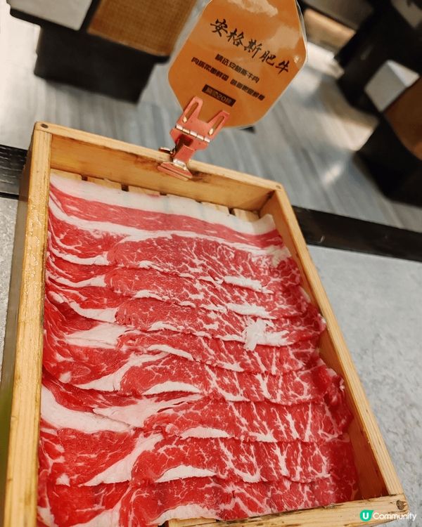 走到鮮潭蒸汽石鍋魚吃整條鮮魚， 又飲到奶白色鮮魚湯， 還有不...