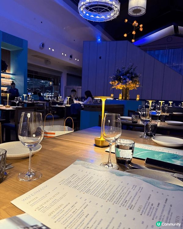 中環7号碼頭 Watermark 環境舒適，平日晚上聚會一流...