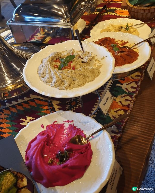 日本之旅晚各樣美食，有溫泉酒店既自助晚餐，大阪出名晚春駒壽司...