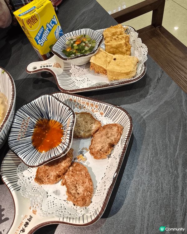 我想介紹潮州菜，潮州菜入面嘅普寧豆腐，韭菜果，蝦餅，魚餅及潮...