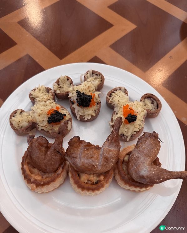 迪士尼樂園酒店翠樂庭餐廳自助午餐性價比高，有小朋友最愛的鵪鶉...