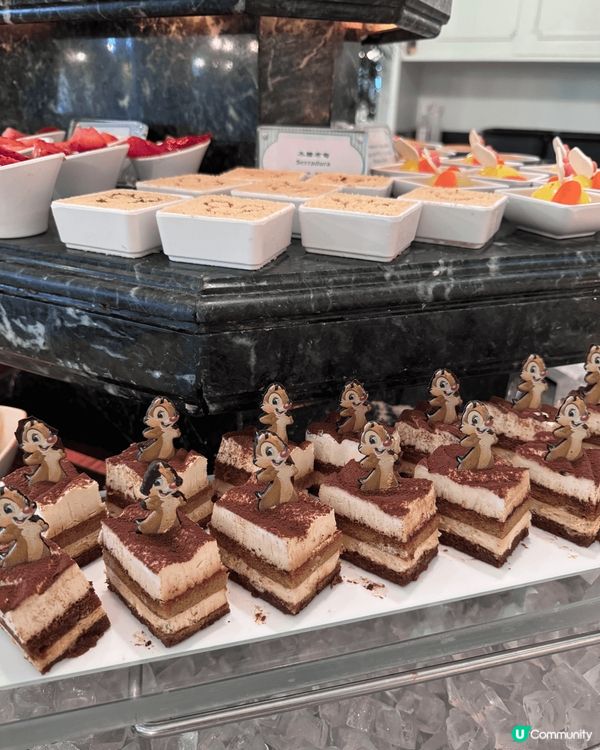 迪士尼樂園酒店翠樂庭餐廳自助午餐性價比高，有小朋友最愛的鵪鶉...