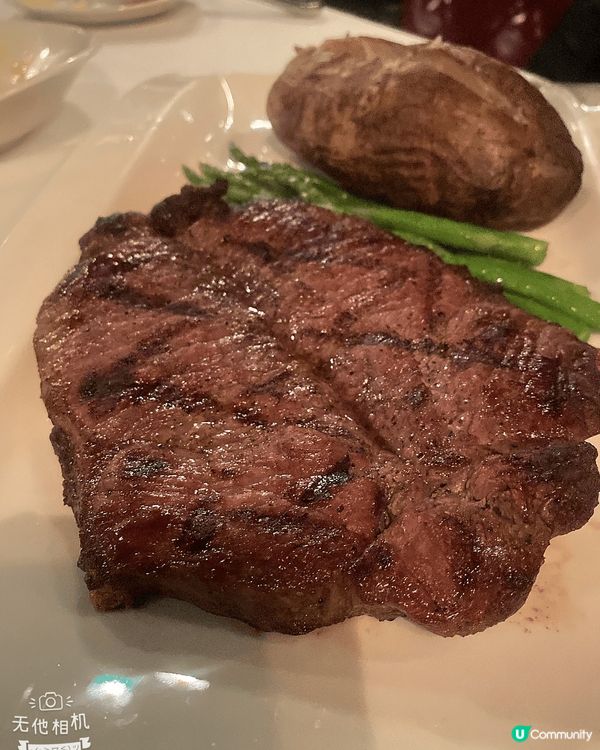 在拉斯維加斯，食物如同演出般精彩！豐富早餐則是早晨的完美開場...