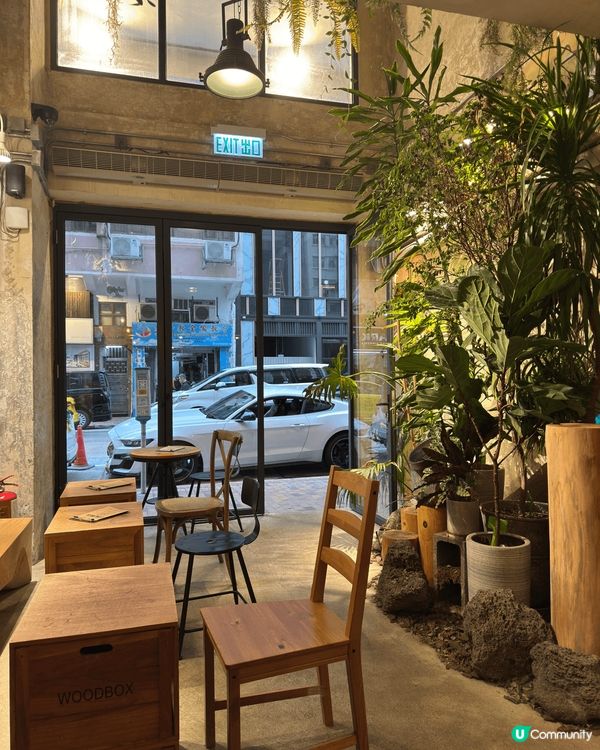 Loop Kulture 是一家極具特色的餐廳，提供獨特的美...