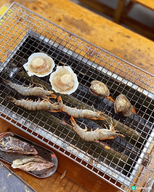 當季的福岡糸島牡蠣小屋 