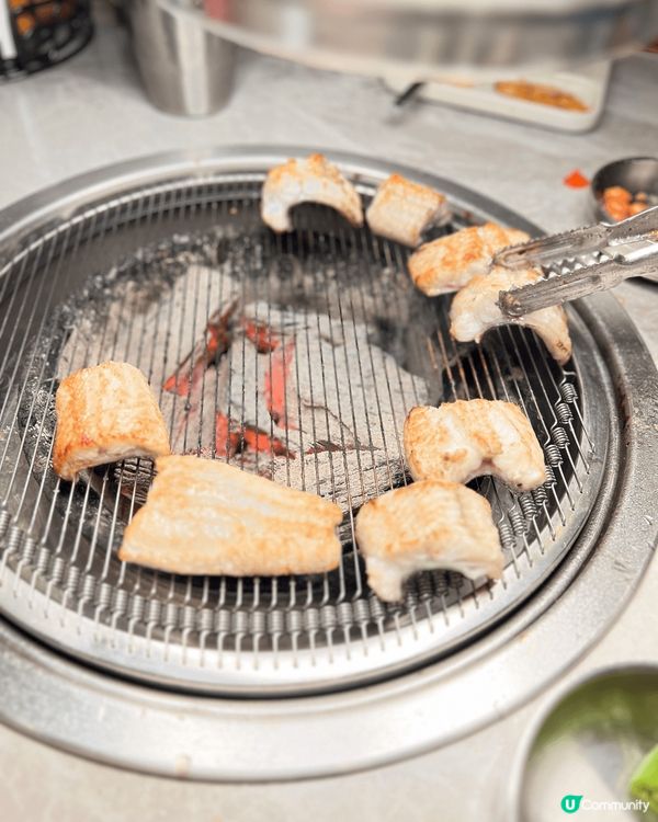 有表演嘅烤鰻魚店