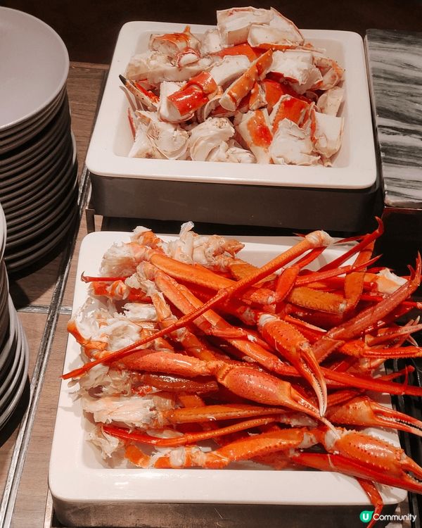 Savvy 太子酒店嘅自助晚餐有多款美食, 特別係自助餐少見...