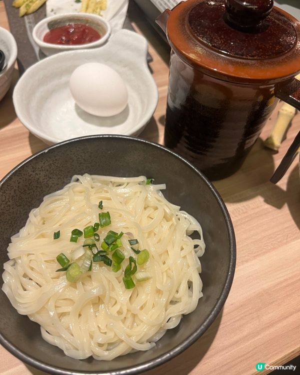 鍋處一人火鍋！牛肉配生雞蛋×烏冬，日式風味大滿足！