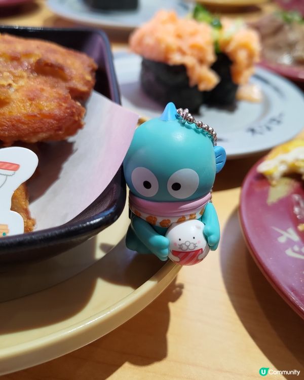 🍣壽司郎必食3月聯乘🔥浪漫芭菲送超可愛水怪害羞公仔💜