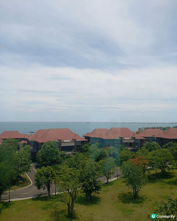 春季景色怡人,風景優美,綠草如茵,空氣清新,份外舒涼.