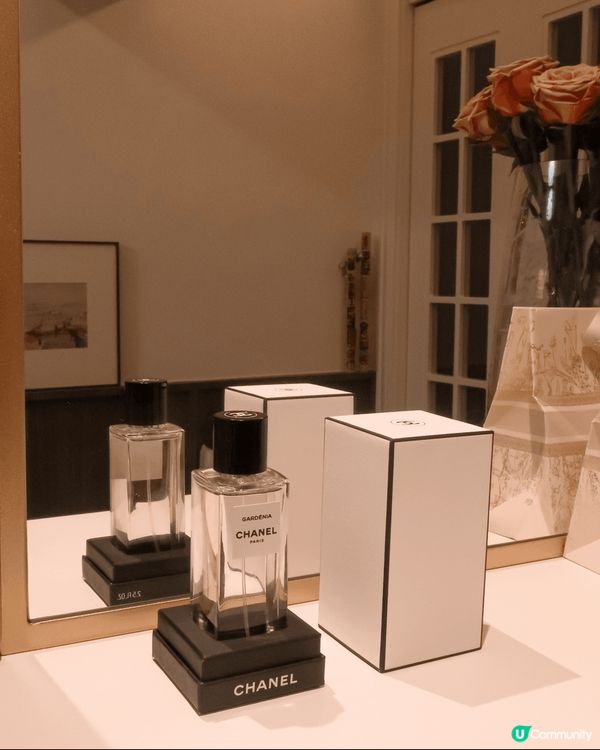 Chanel 新出雙頭唇釉，不脫色以及顏色好吸引呀，同埋入手...