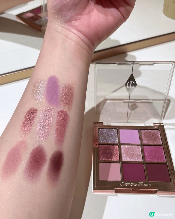 Chanel 新出雙頭唇釉，不脫色以及顏色好吸引呀，同埋入手...