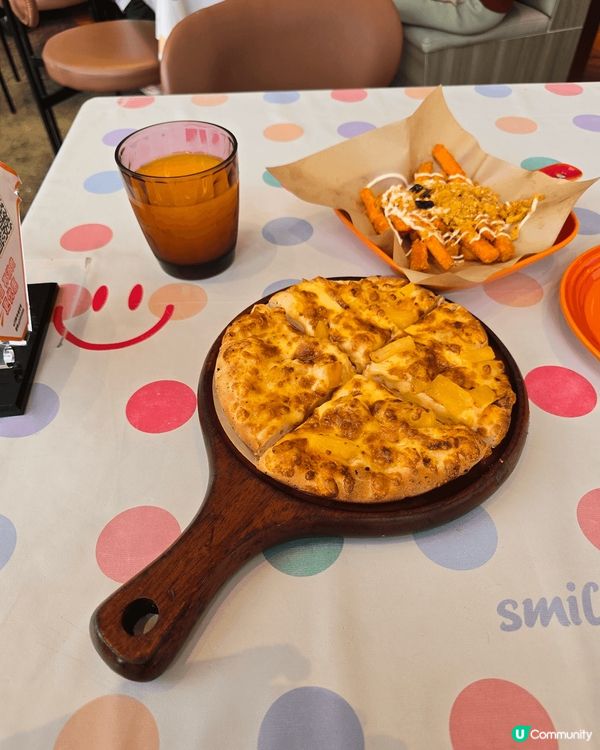 深圳的一天遊，當日食了很多美食又玩了摩天輪，看到美麗的深圳景...