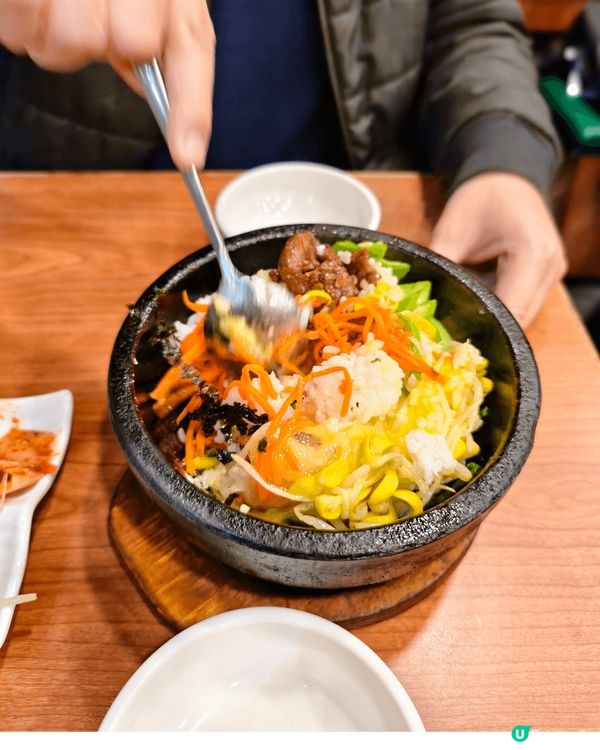 星期六唔使湊仔就即刻約老公去試下呢間位於荃灣既韓國料理，雖然...