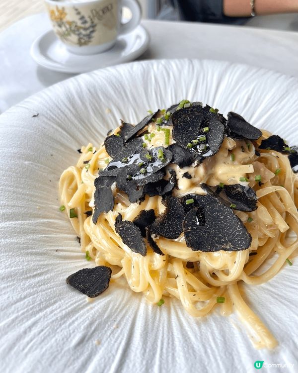 MG cafe位於觀濱海旁附近，轉眼間經已十數年～ 唔知大家...