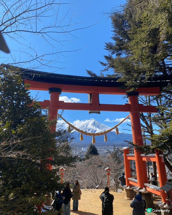 幾經轉折終於上到嚟新倉山淺間公園，行樓梯上去就快往生了🤣 搭...