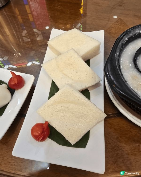 廣州老牌酒樓蓮香樓豬潤燒賣，白糖糕，鼓汁鳳爪等懷舊食品！