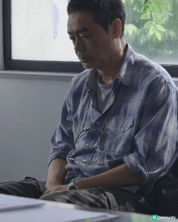 在今年的提名電影中，《爸爸》這部作品無疑給我留下了深刻的印象...