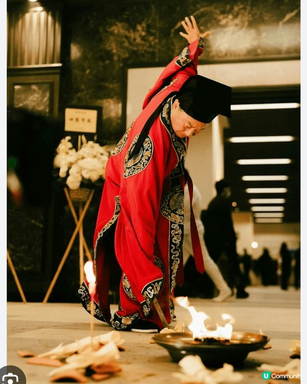 破地獄，這套電影令我印象非常深刻，－般人不感面對的問題、場面...